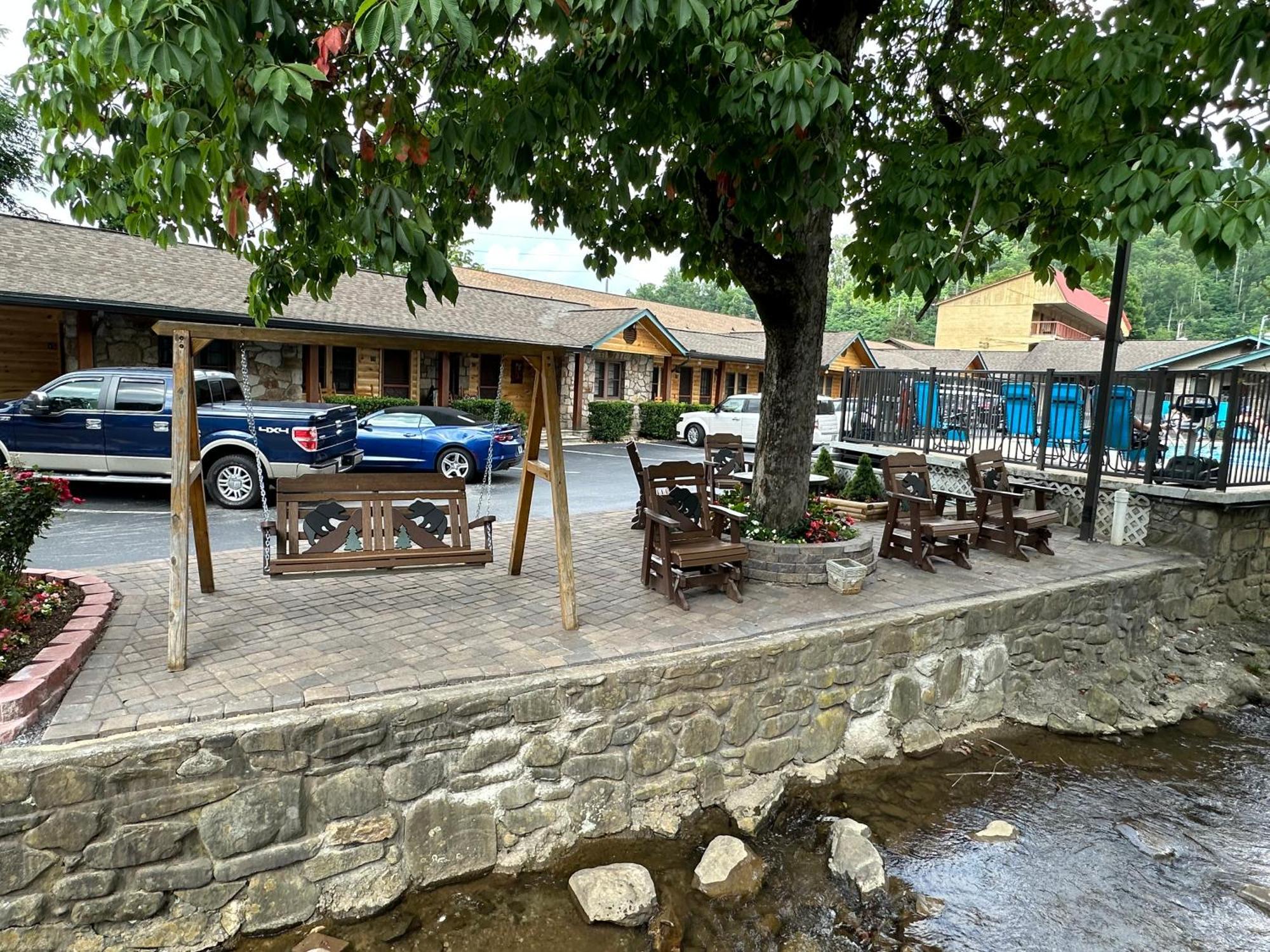 Marshall'S Creek Rest Motel 개틀린버그 외부 사진