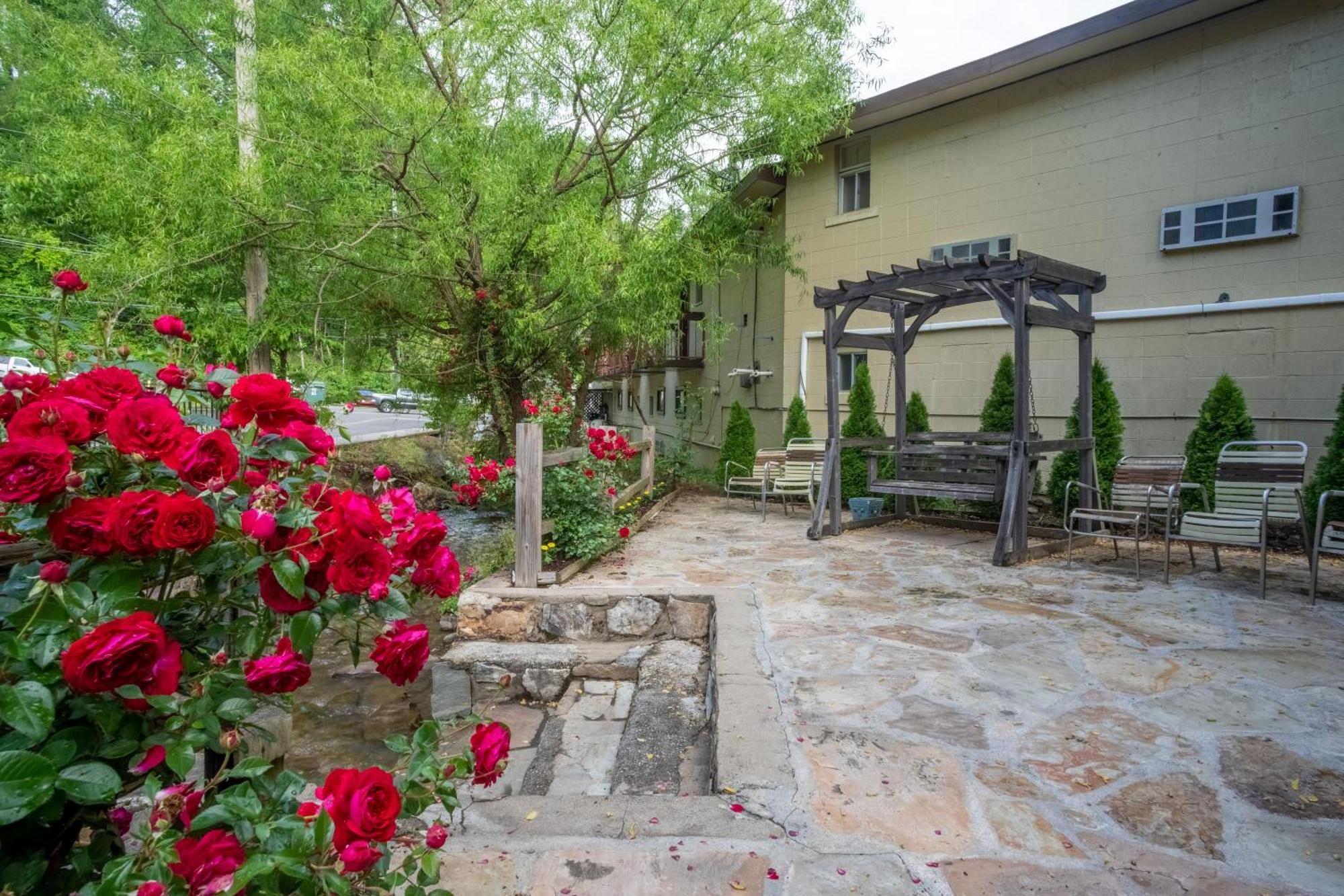 Marshall'S Creek Rest Motel 개틀린버그 외부 사진